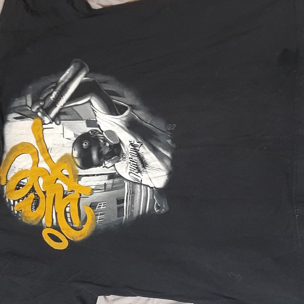 DyseOne Graffiti Artist Graphic T-shirt